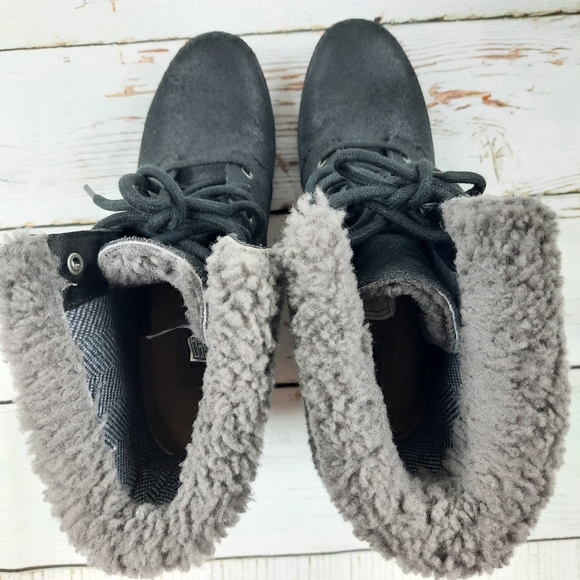 UGG Wedge Waterproof Ankle Boots Suede Sherpa Black Academia Fairy Cottage - Picture 7 of 12